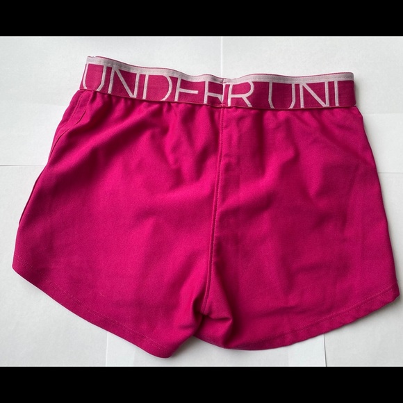 Under Armour Shorts - Picture 2 of 2